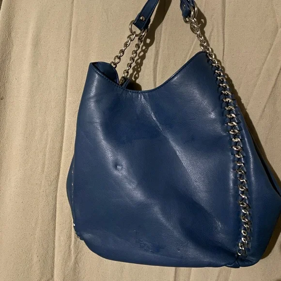 bebe Blue Hobo Chain Accent Shoulder Bag. EUC - Picture 4 of 5